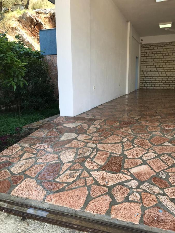 Sunmoon Apartments Sarande Exterior photo